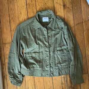 Old Navy Green Utility Jacket with Sturdy Cotton